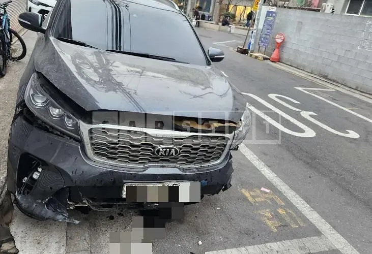 Photo 2 of 37: 2020 Kia Sorento, VIN KNAPS81ABLA645377 — Korean insurance auction
