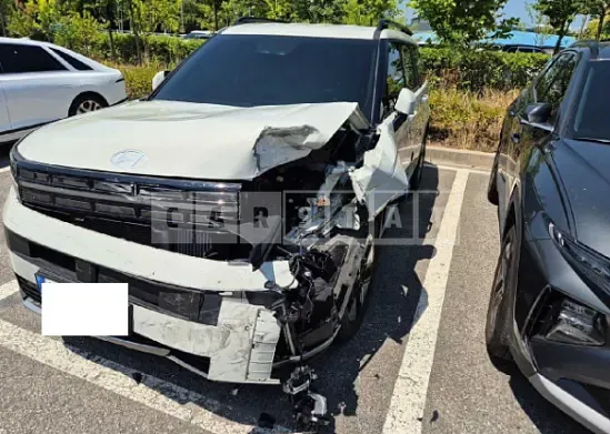 Photo 2 of 13: 2024 Hyundai Santa Fe — Korean insurance auction