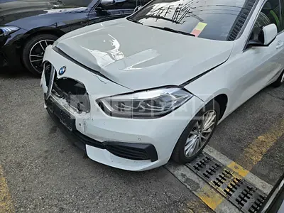 Photo 1 of 15: 2021 BMW 118d, VIN WBA7M9106M7H05680 — Korean insurance auction