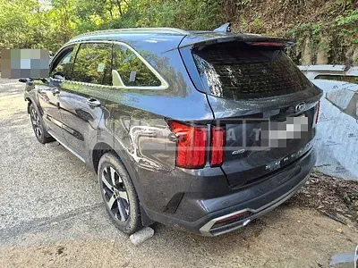 Photo 1 of 19: 2020 Kia Sorento 4WD — Korean insurance auction