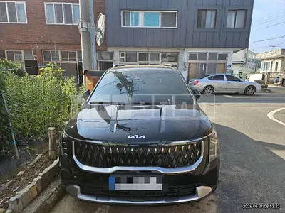 Photo 1 of 18: 2025 Kia Carnival Hybrid — Korean insurance auction