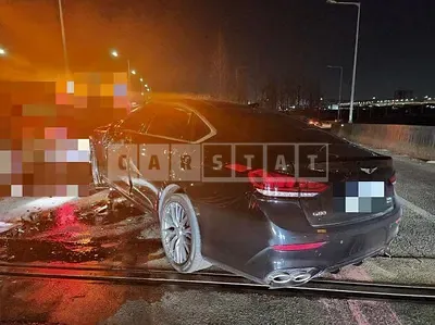 Photo 1 of 9: 2018 Genesis G80 3.3T — Korean insurance auction