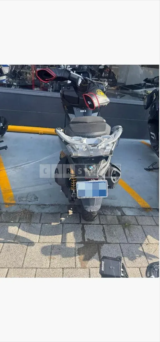 Photo 2 of 10: 2023 BMW (Two-Wheel) C 400 GT — Korean insurance auction