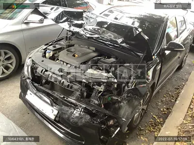 Photo 1 of 9: 2015 Kia K5, VIN KNAGX411BGA011291 — Korean insurance auction