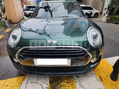 Photo 1 of 25: 2016 MINI Cooper D Clubman, VIN WMWLR910XG2E21700 — Korean insurance auction