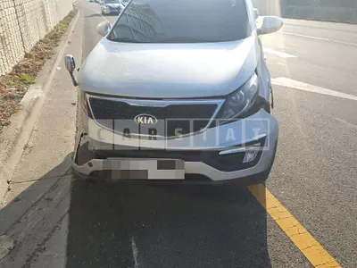 Photo 1 of 9: 2015 Kia Sportage R — Korean insurance auction