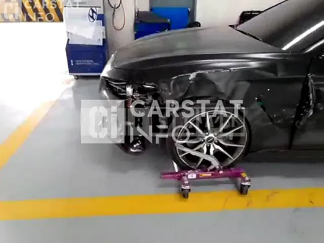 Photo 2 of 15: 2020 Genesis G70, VIN KMTG341ABLU060187 — Korean insurance auction