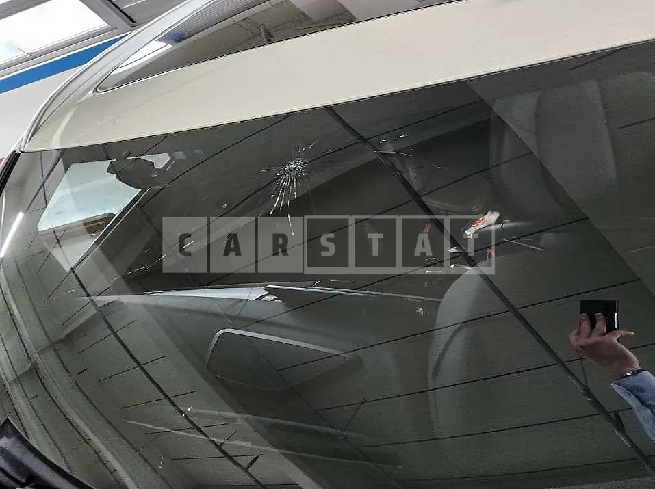 Photo 2 of 17: 2020 BMW Active Tourer Joy Rde — Korean insurance auction