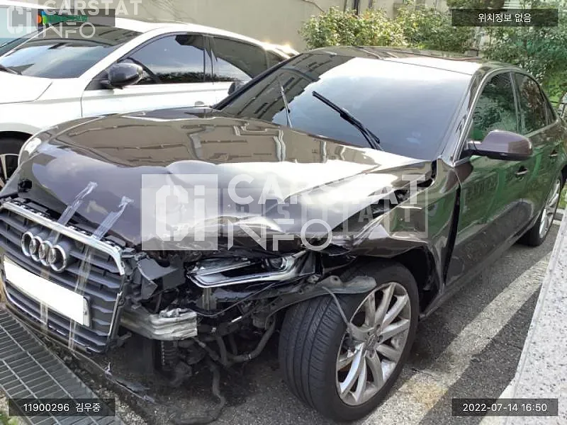 Photo 2 of 18: 2015 Audi A4 30 TDI, VIN WAUZZZ8K2GN010191 — Korean insurance auction