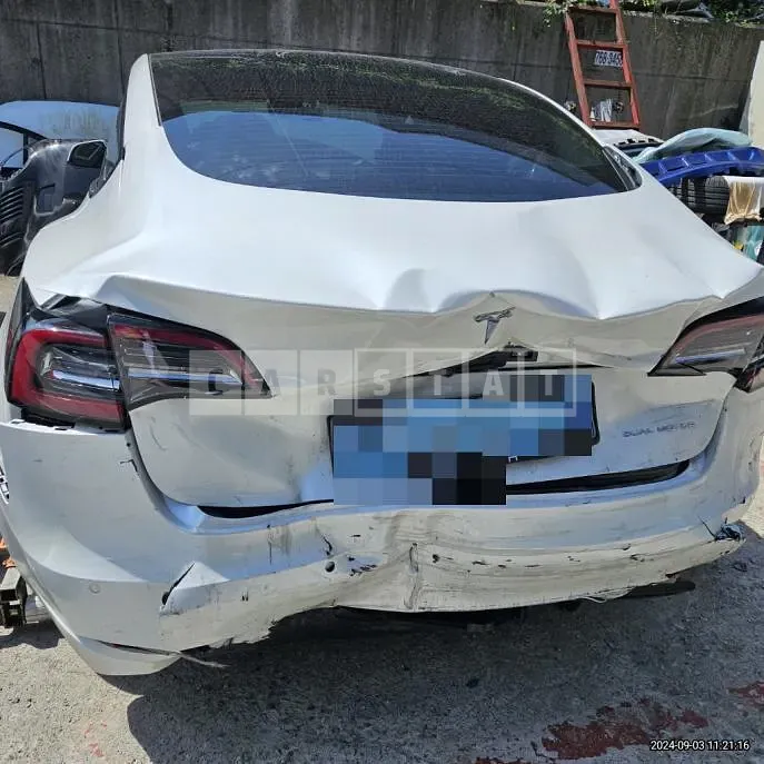 Photo 2 of 14: 2021 Tesla Model 3 Long Range — Korean insurance auction
