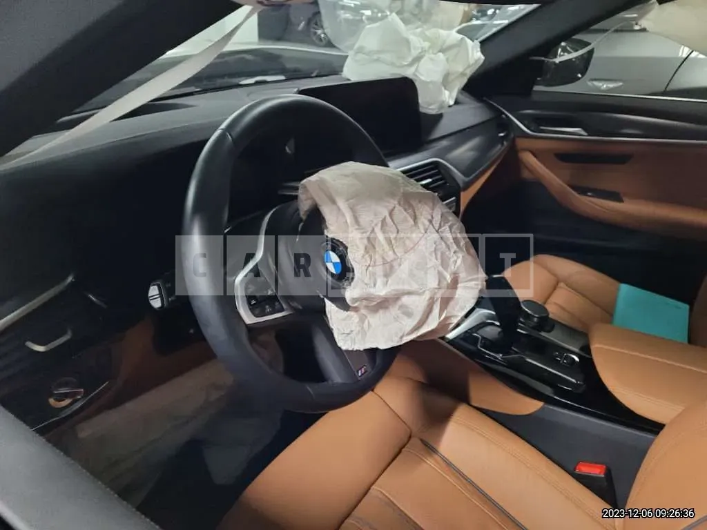 Photo 2 of 15: 2023 BMW 520i, VIN WBA11BH07PWX97739 — Korean insurance auction