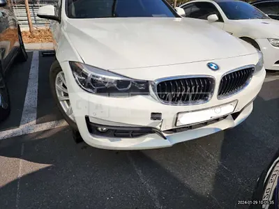 Photo 1 of 10: 2018 BMW 320d GranTurismo, VIN WBA8T3104JGA84410 — Korean insurance auction