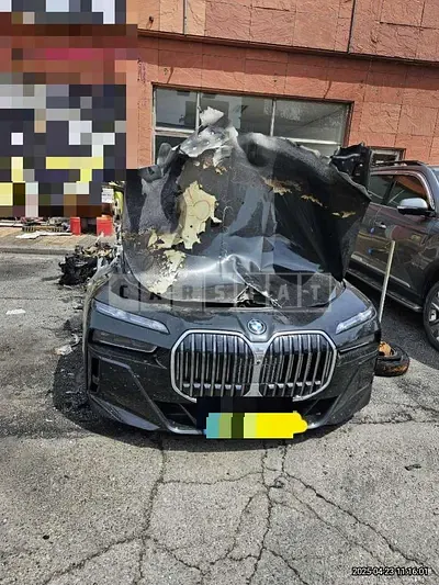 2024 BMW 750e xDrive