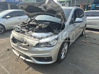 Photo 1 of 30: 2016 BMW Active Tourer — Korean insurance auction