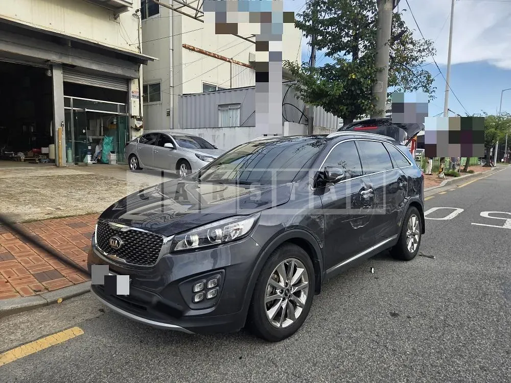 Photo 2 of 9: 2016 Kia Sorento 2.0 — Korean insurance auction