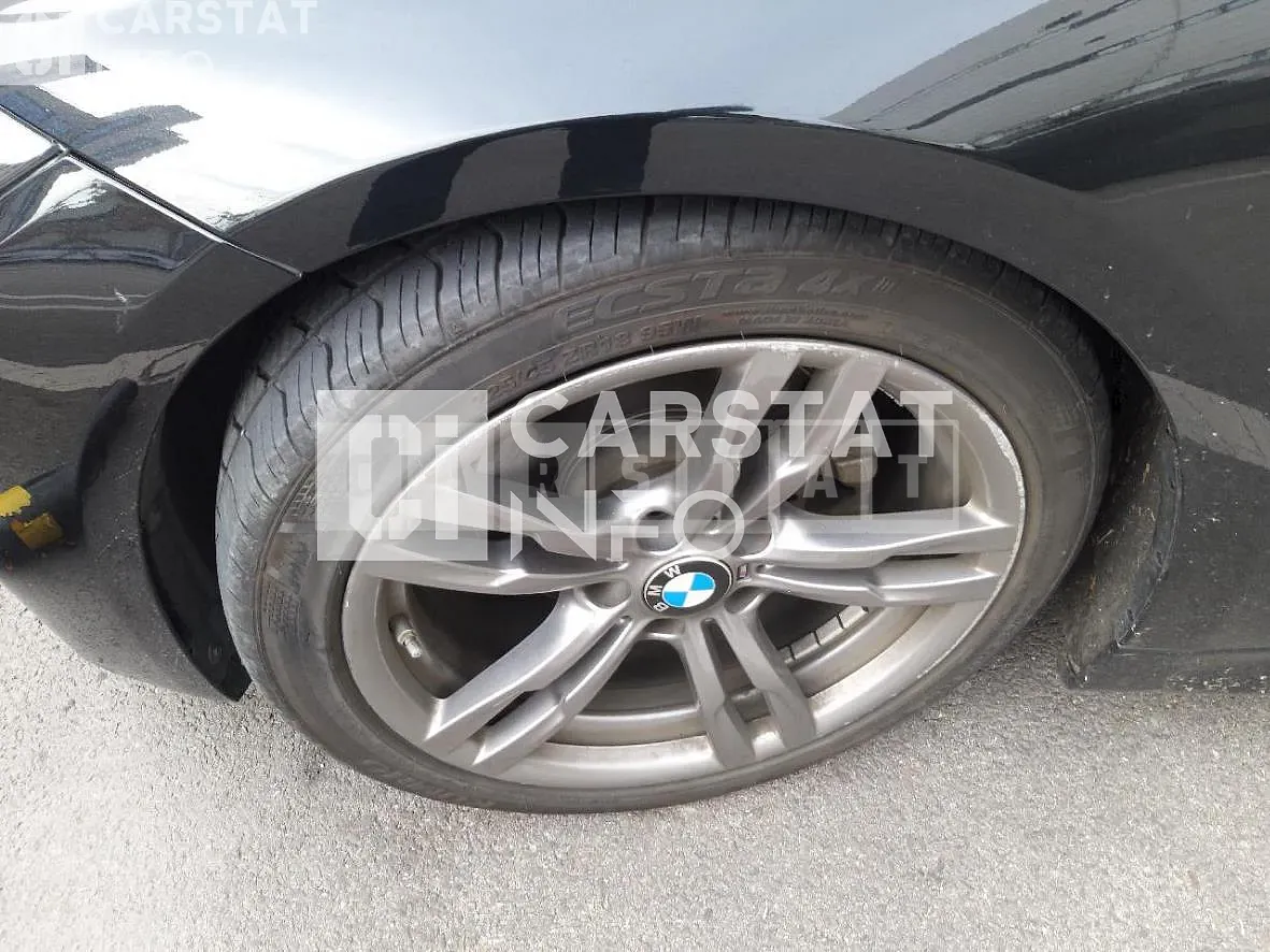 Photo 2 of 76: 2018 BMW 320d, VIN WBA8C5103JA074690 — Korean insurance auction