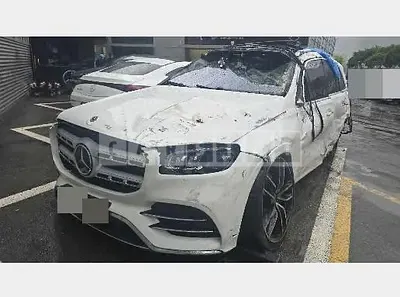 Photo 1 of 12: 2023 Mercedes-Benz GLS580 4Matic — Korean insurance auction