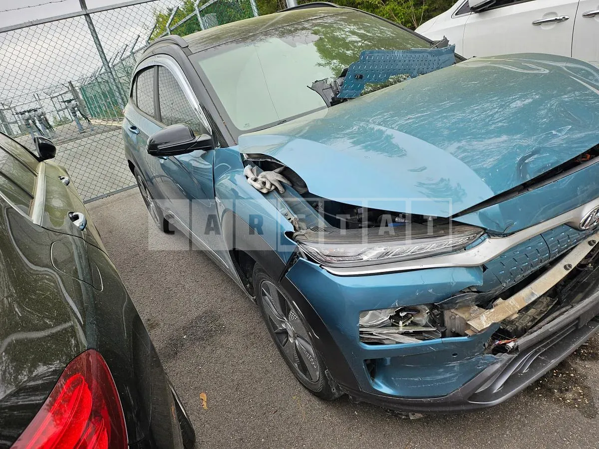 Photo 2 of 7: 2018 Hyundai Kona Electric Car, VIN KMHK381GFKU016362 — Korean insurance auction