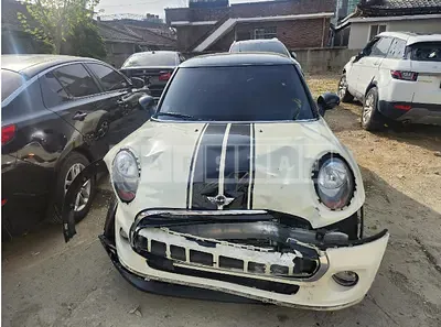 Photo 1 of 7: 2016 MINI Cooper, VIN WMWXP5101G2A92773 — Korean insurance auction