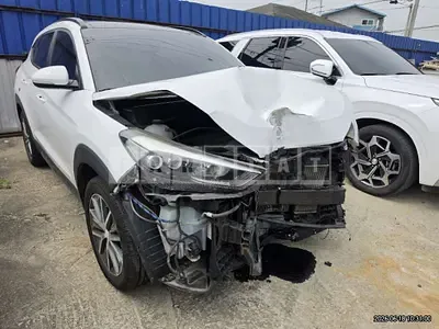 Photo 1 of 7: 2015 Hyundai Tucson TL — Korean insurance auction