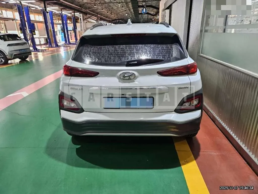 Photo 2 of 12: 2020 Hyundai Kona Electric Car — Korean insurance auction