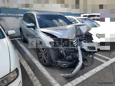 Photo 1 of 23: 2020 Volkswagen Tiguan Allspace 2.0 TDI, VIN WVGZZZ5NZLM176995 — Korean insurance auction