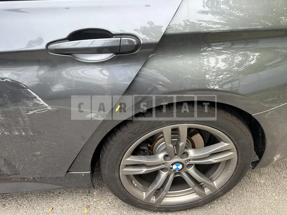 Photo 2 of 5: 2017 BMW 320i, VIN WBA8A9101JAD29627 — Korean insurance auction