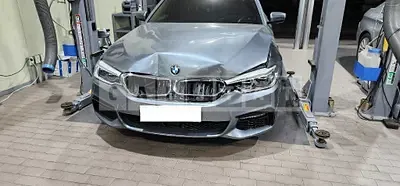 Photo 1 of 19: 2018 BMW 530i xDrive, VIN WBAJD9105JWC11320 — Korean insurance auction