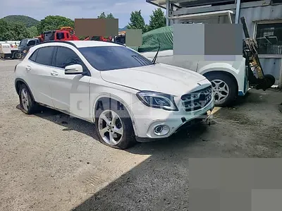 Photo 1 of 8: 2018 Mercedes-Benz GLA220 — Korean insurance auction