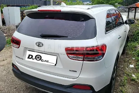 Photo 2 of 14: 2016 Kia Sorento, VIN KNAPS81ABGA153328 — Korean insurance auction