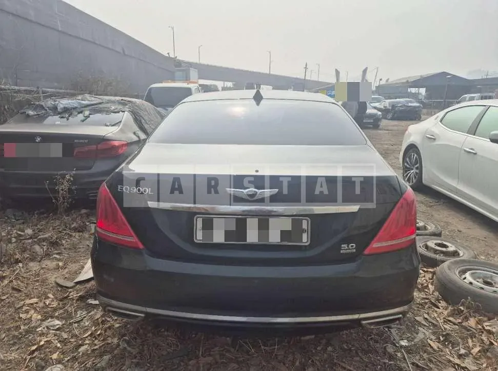Photo 2 of 21: 2016 Genesis EQ900 — Korean insurance auction