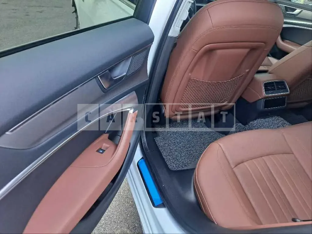 Photo 2 of 36: 2020 Audi A6 45 TFSI, VIN WAUZZZF21LN076504 — Korean insurance auction