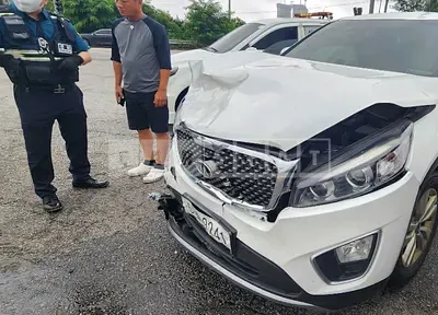 Photo 1 of 28: 2015 Kia Sorento, VIN KNAPF81ABFA115756 — Korean insurance auction