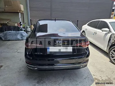 Photo 1 of 13: 2023 Volkswagen Jetta — Korean insurance auction