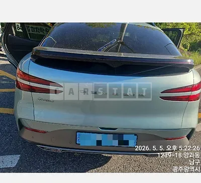 Photo 1 of 33: 2021 Genesis GV60 — Korean insurance auction
