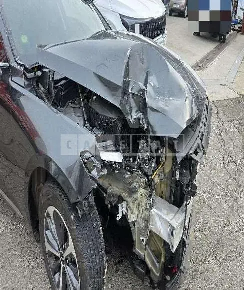 Photo 2 of 28: 2023 Kia K8 Hybrid — Korean insurance auction