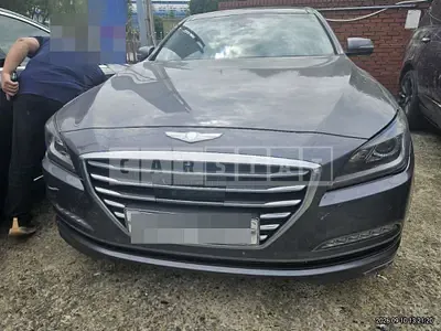 Photo 1 of 18: 2015 Genesis 3.3 — Korean insurance auction