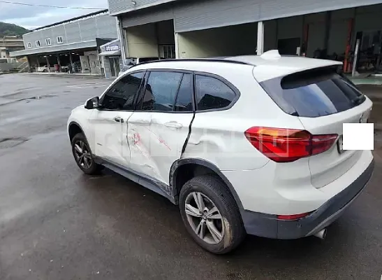 Photo 2 of 21: 2016 BMW X1 xDrive 18d, VIN WBAHT9103G5E61090 — Korean insurance auction