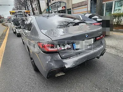 2021 BMW 530i