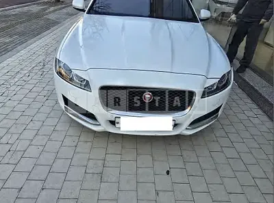 Photo 1 of 11: 2017 Jaguar XF 20d, VIN SAJBB4BN0HCY40973 — Korean insurance auction