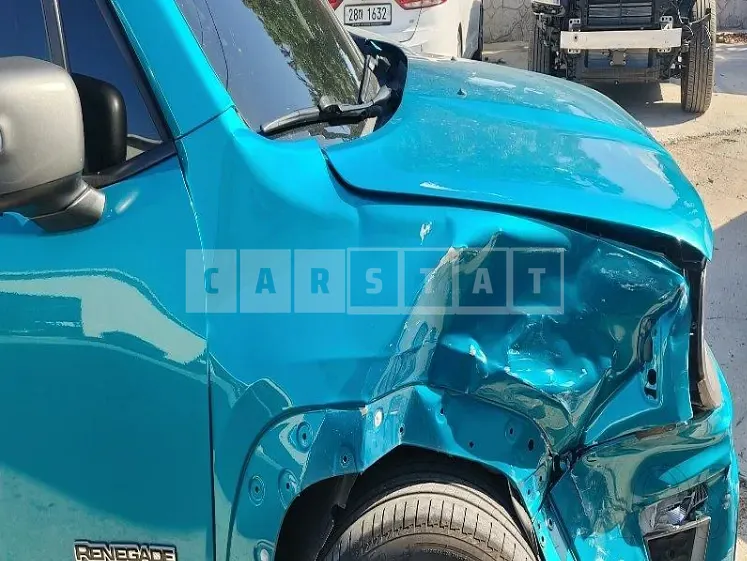 Photo 2 of 9: 2020 Jeep Zip Renegade 2.4 FWD, VIN 1C4BU0000LPL72695 — Korean insurance auction