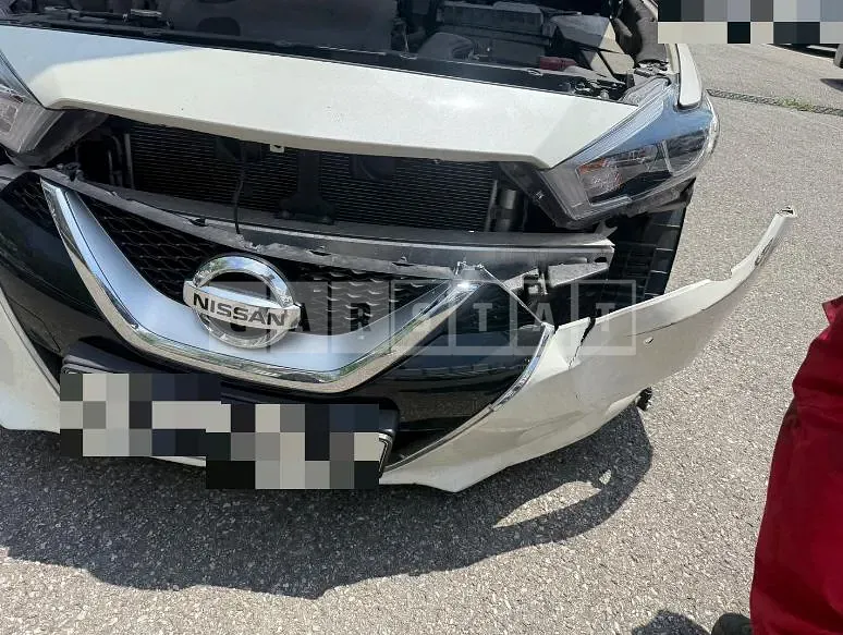 Photo 2 of 15: 2017 Nissan Maxima — Korean insurance auction