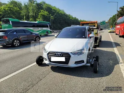 Photo 1 of 9: 2019 Audi I 40TFSI, VIN WAUZZZ8V1KA122295 — Korean insurance auction