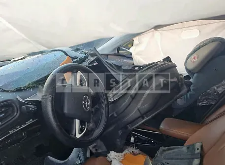 Photo 2 of 7: 2018 Toyota Prius, VIN JTDKBRFU7J3069138 — Korean insurance auction