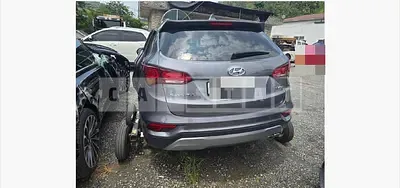 Photo 1 of 9: 2016 Hyundai Santa Fe DM — Korean insurance auction