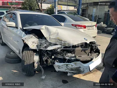 Photo 1 of 15: 2018 BMW 530i xDrive, VIN WBAJD9104JWC83271 — Korean insurance auction