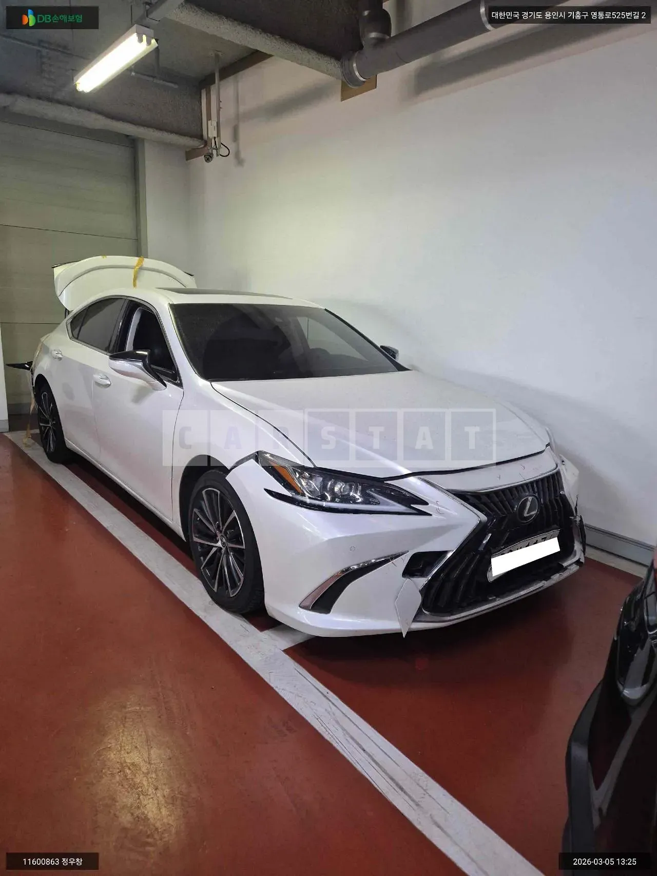Photo 2 of 34: 2022 Lexus ES300h, VIN JTHBA1C17P2012594 — Korean insurance auction