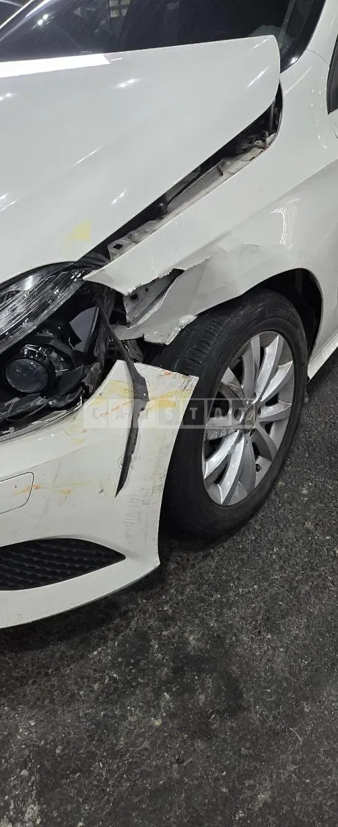 Photo 2 of 11: 2014 Mercedes-Benz A180 CDI — Korean insurance auction