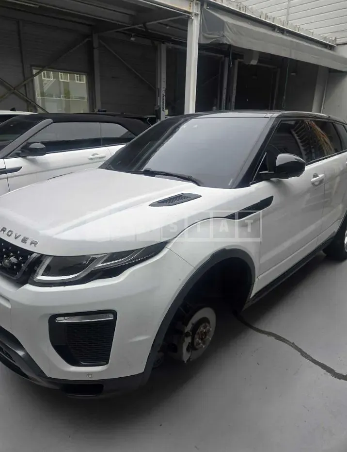 Photo 2 of 14: 2016 Land Rover Range Rover Evoque 2.0d — Korean insurance auction