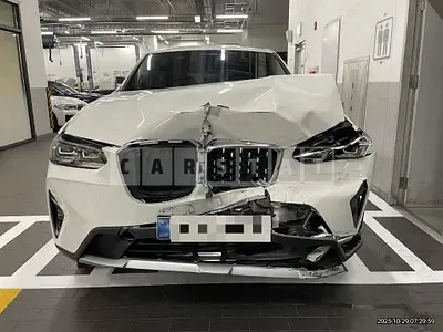 Photo 1 of 18: 2025 BMW X4 xDrive20i — Korean insurance auction